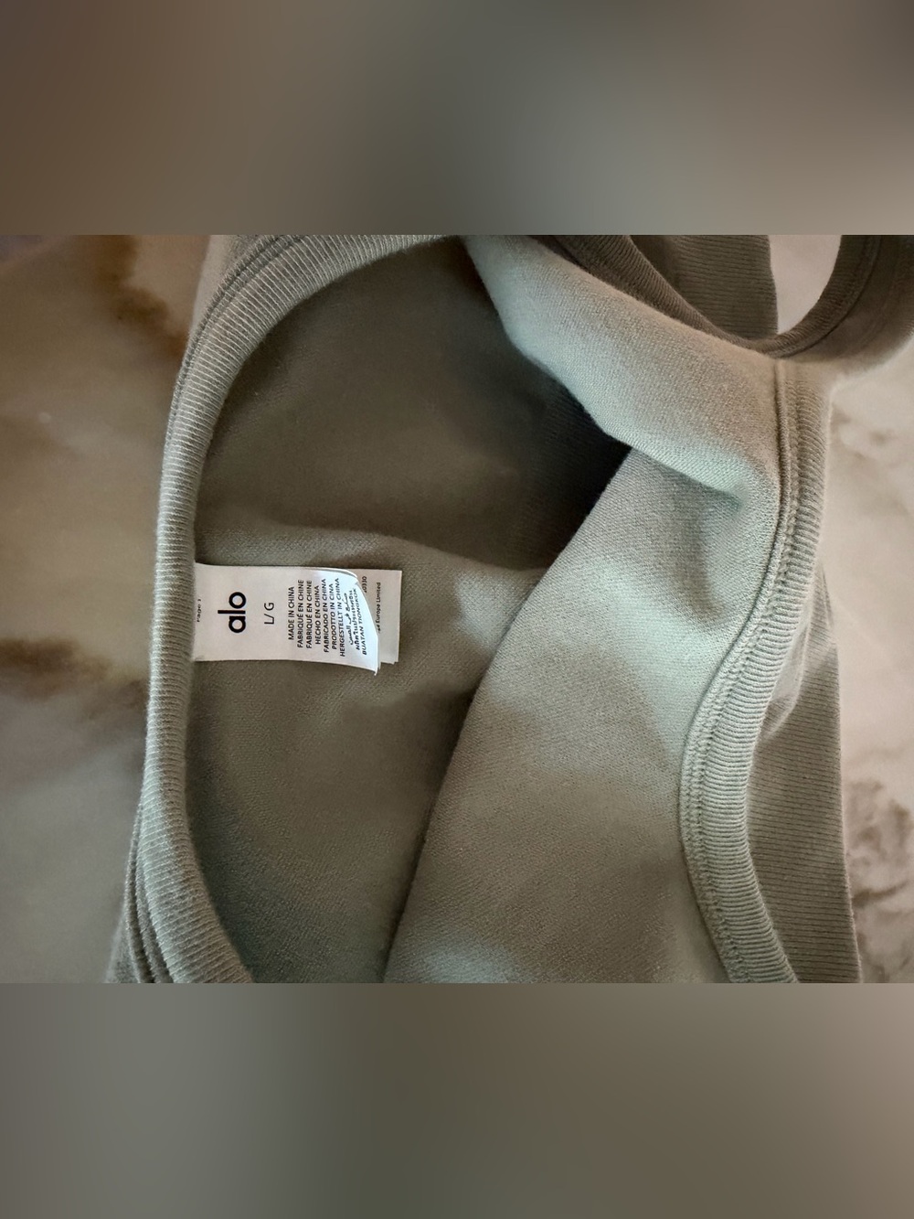 ALO Yoga seamless chosen Bra in Limestone - Picture 3 of 5